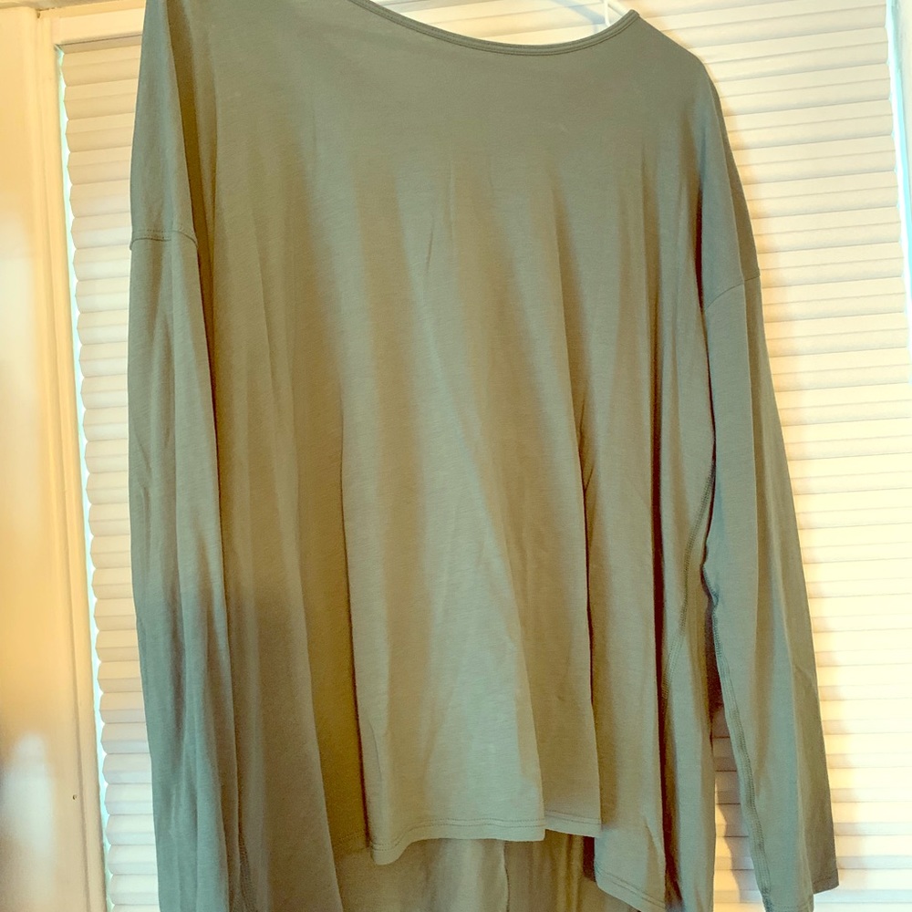 Lululemon relaxed fit too